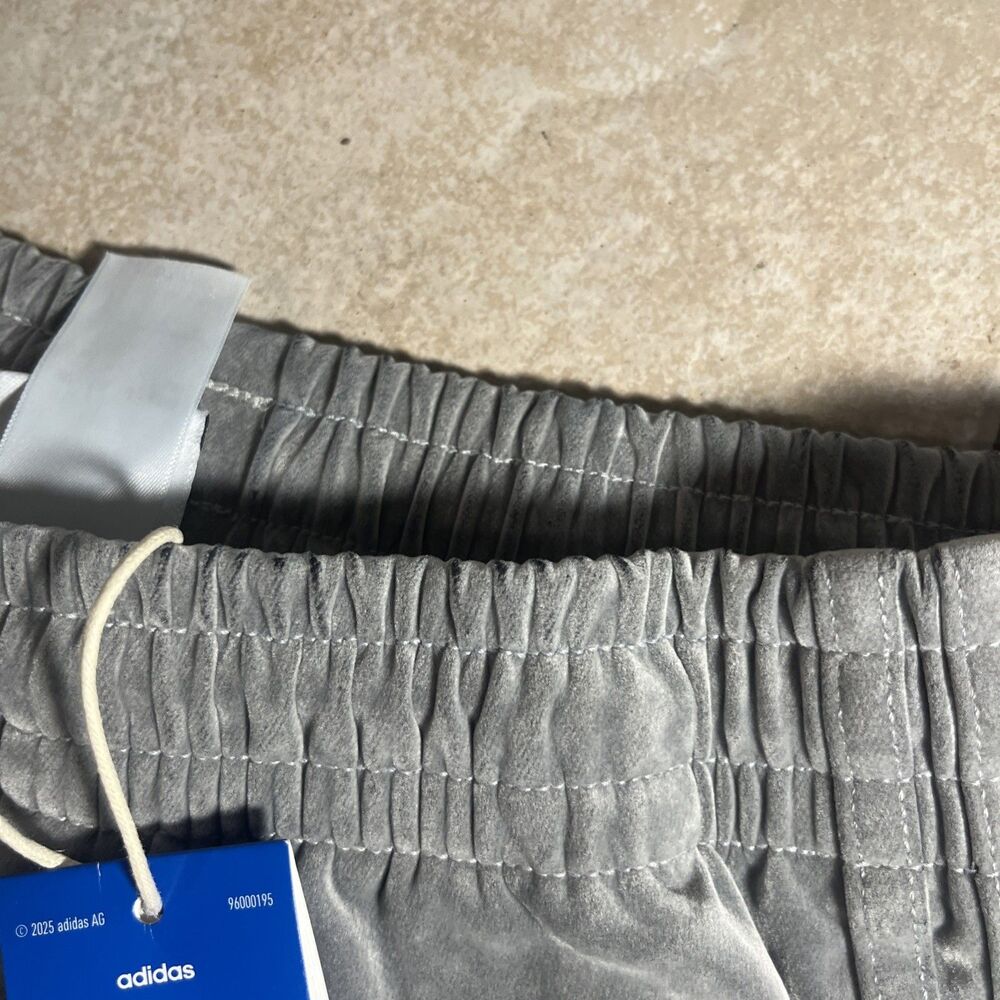 NWT adidas Originals Brushed Twill Oversized Firebird Track Pants S Grey JW7331 - Picture 6 of 11